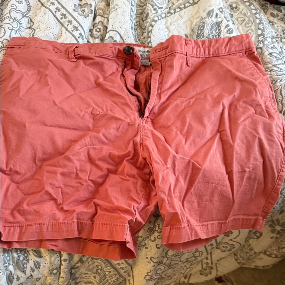 Goodfellow & Co Men's Coral Flat Front Shorts